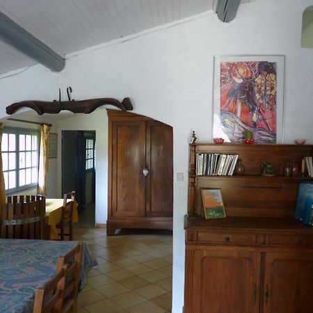 Bed and Breakfast Bergerie d'Alivon en Camargue Albaron Habitación foto